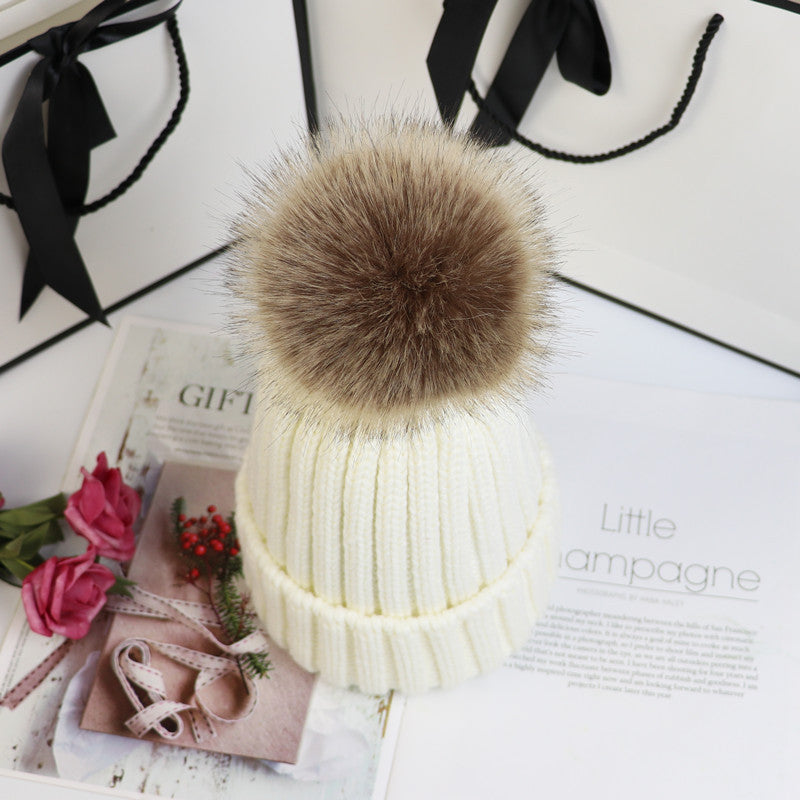 LORETTE | Classic Knit Beanie with Pom