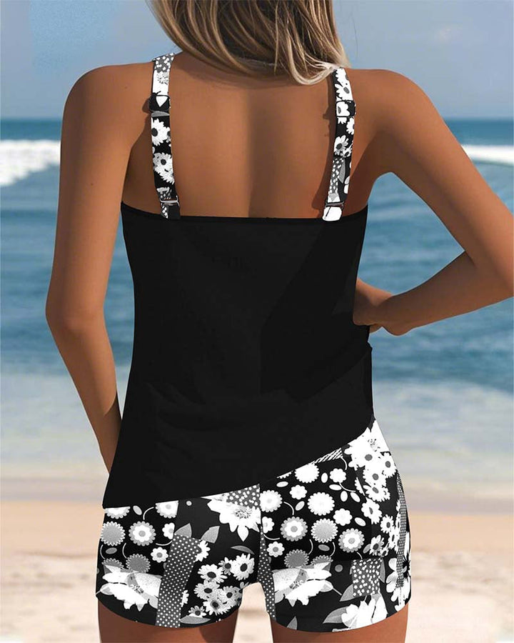 Melanie | Women's Two-Piece Swimsuit with Floral Pattern