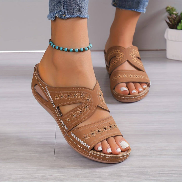 Soleva | Sandals with Slip-Resistant Sole Shoes