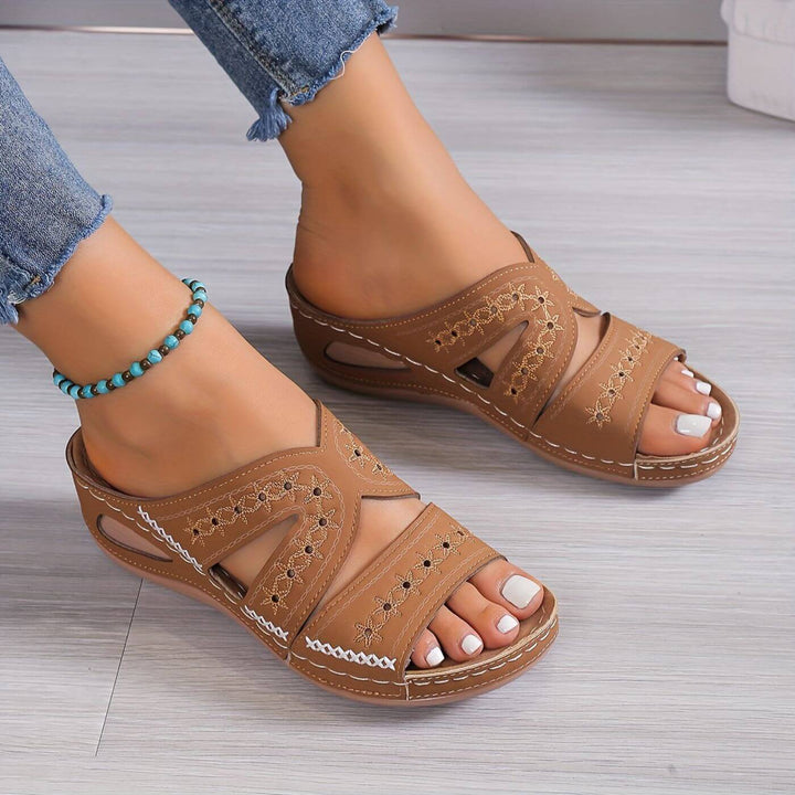 Soleva | Sandals with Slip-Resistant Sole Shoes
