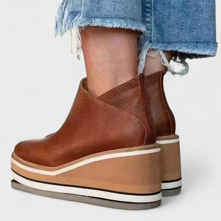 Chloe | Women's Water-resistant Shoes