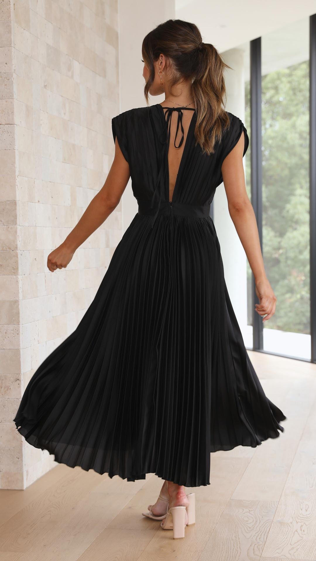 Maria | Maria Pleated Maxi Dress