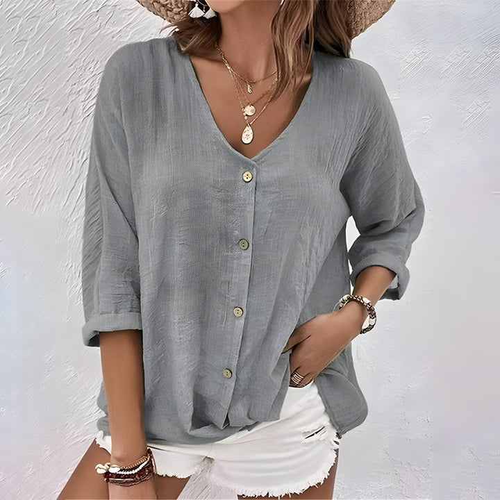 Marcia | Relaxed V-Neck Button-Up Blouse